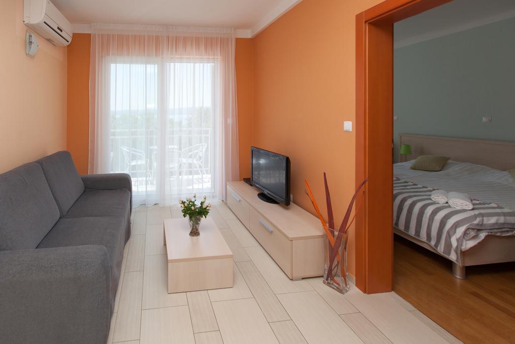 Apartment Ana Selce Extérieur photo